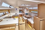Jeanneau Sun Odyssey 440 salon